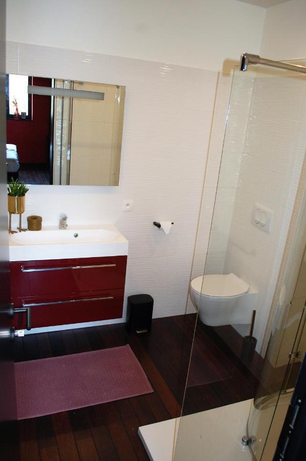 Huis Nest Logies Bed & Breakfast ฮาลเลอ ภายนอก รูปภาพ
